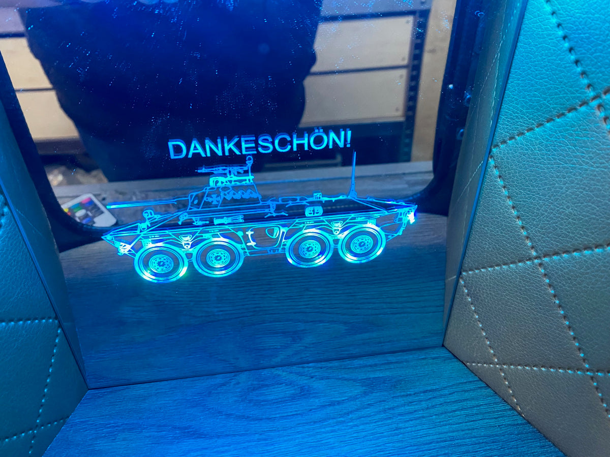 Barkanister mit hinterleuchtetem Spiegel